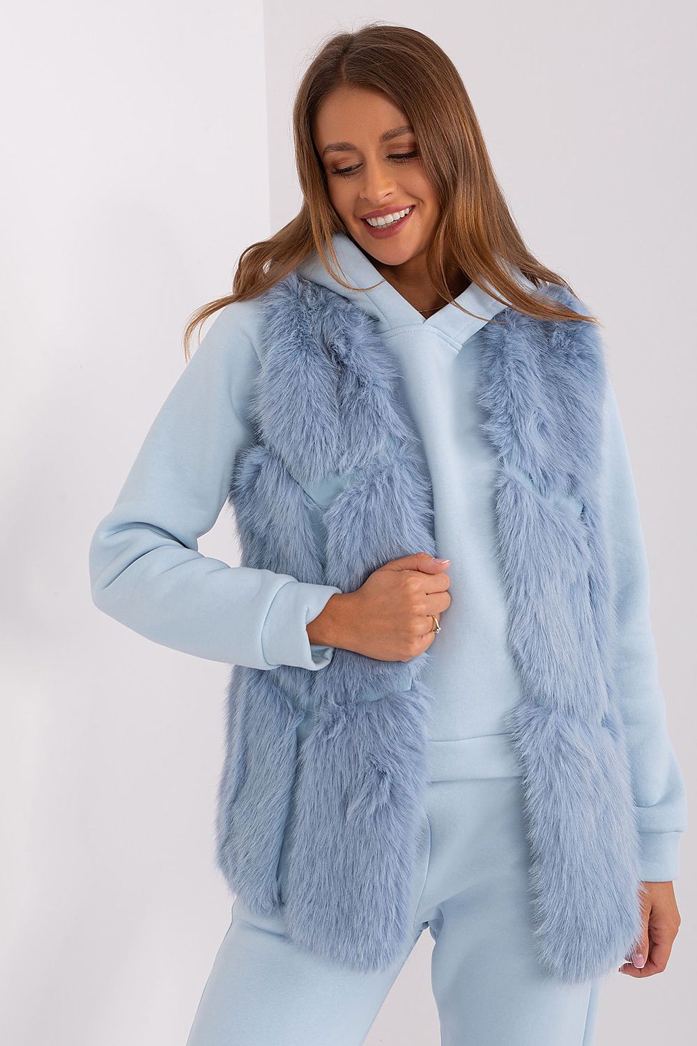  Gilet model 187537 Wool Fashion Italia 