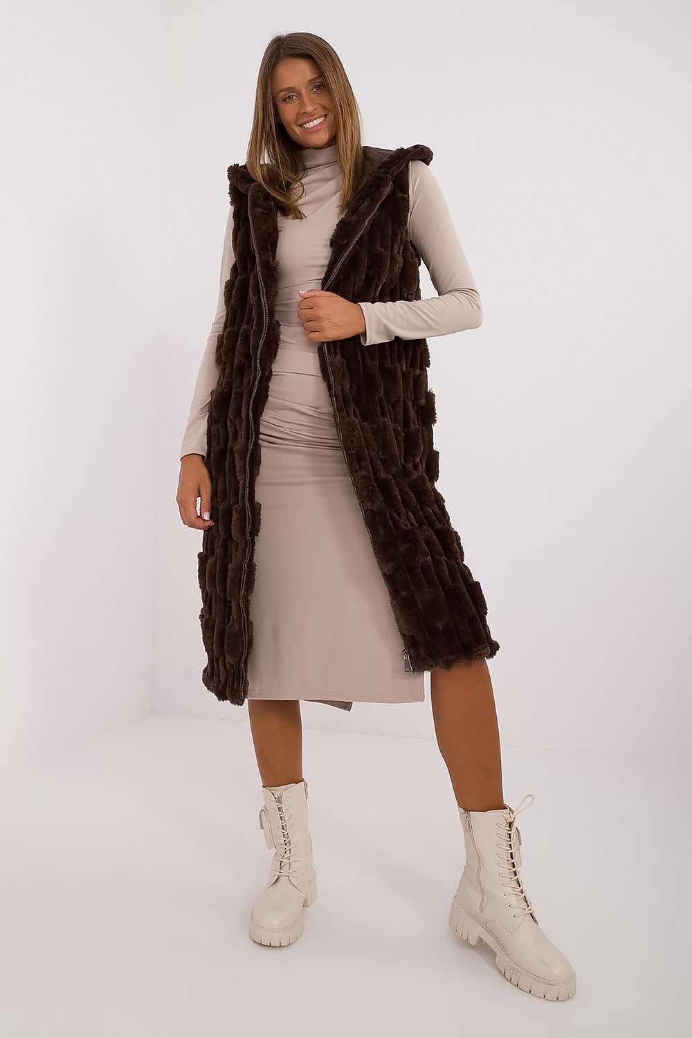  Gilet model 199773 Wool Fashion Italia 