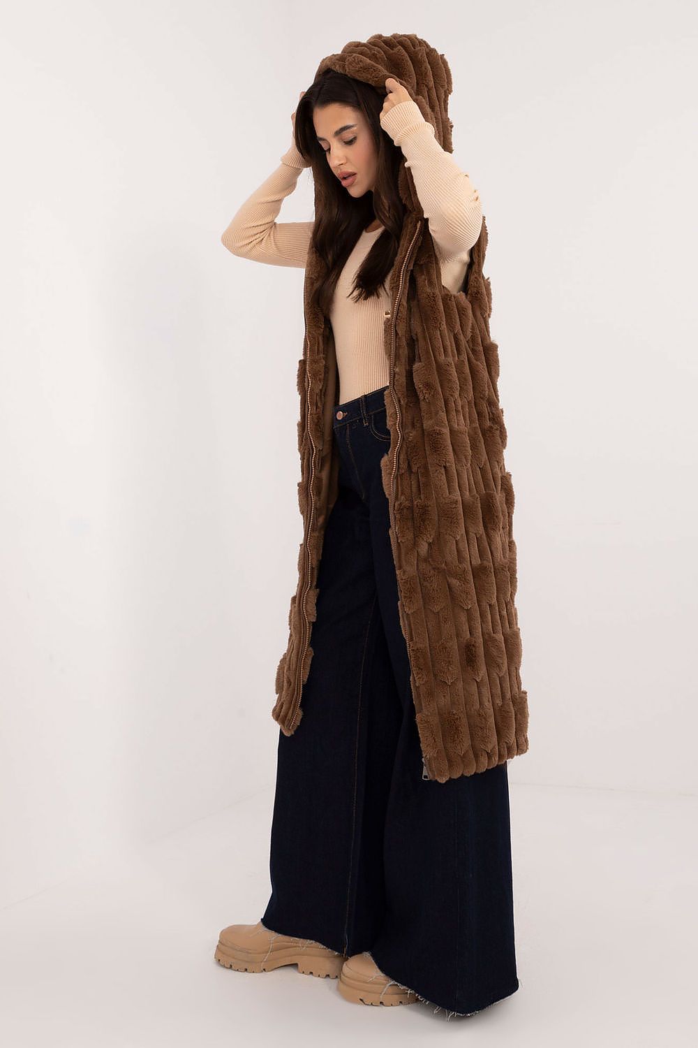  Gilet model 200522 Wool Fashion Italia 
